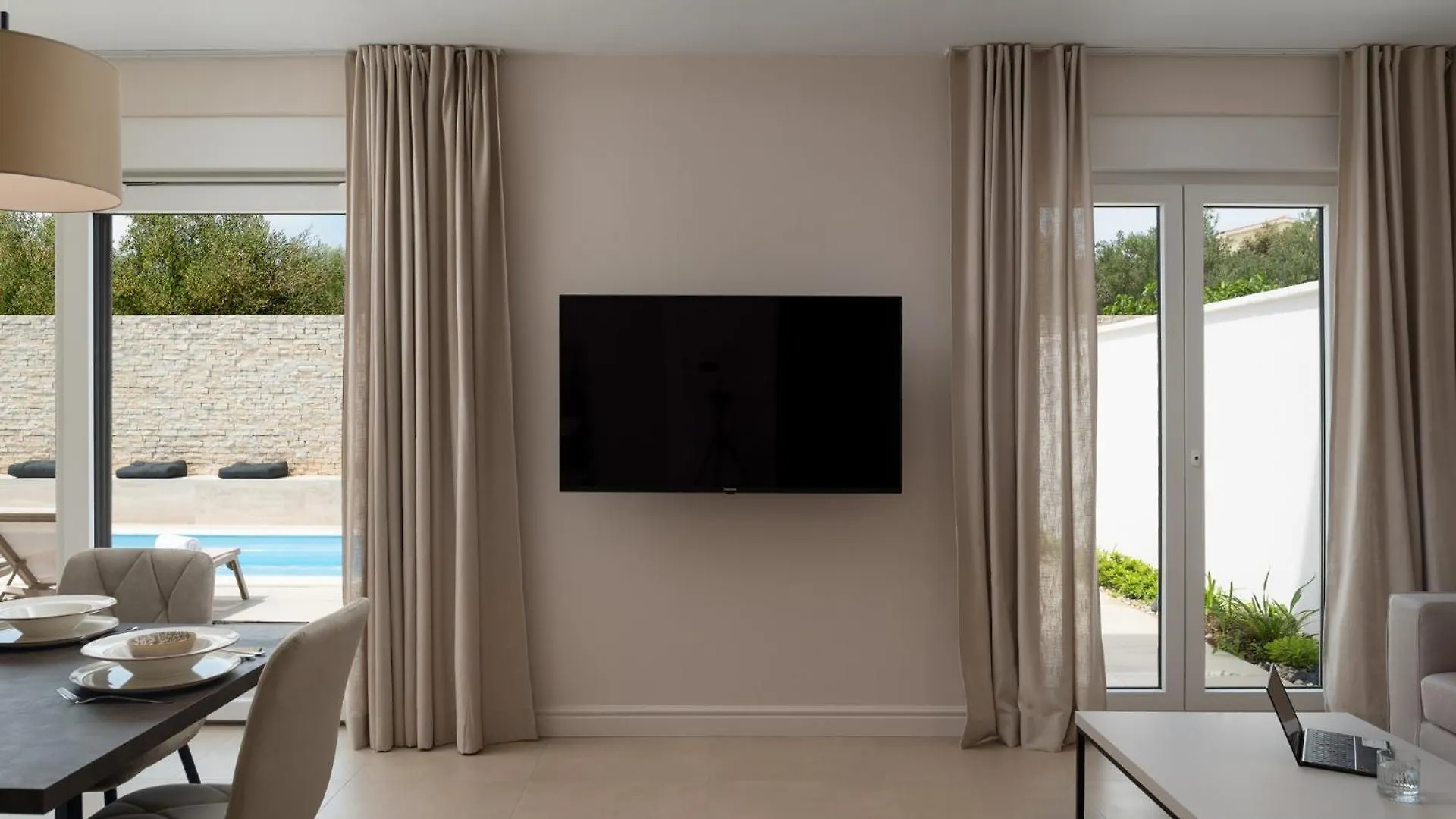 New ! Villa Bellatrix 2 - Heated Pool And Jacuzzi Vrsi 0*,