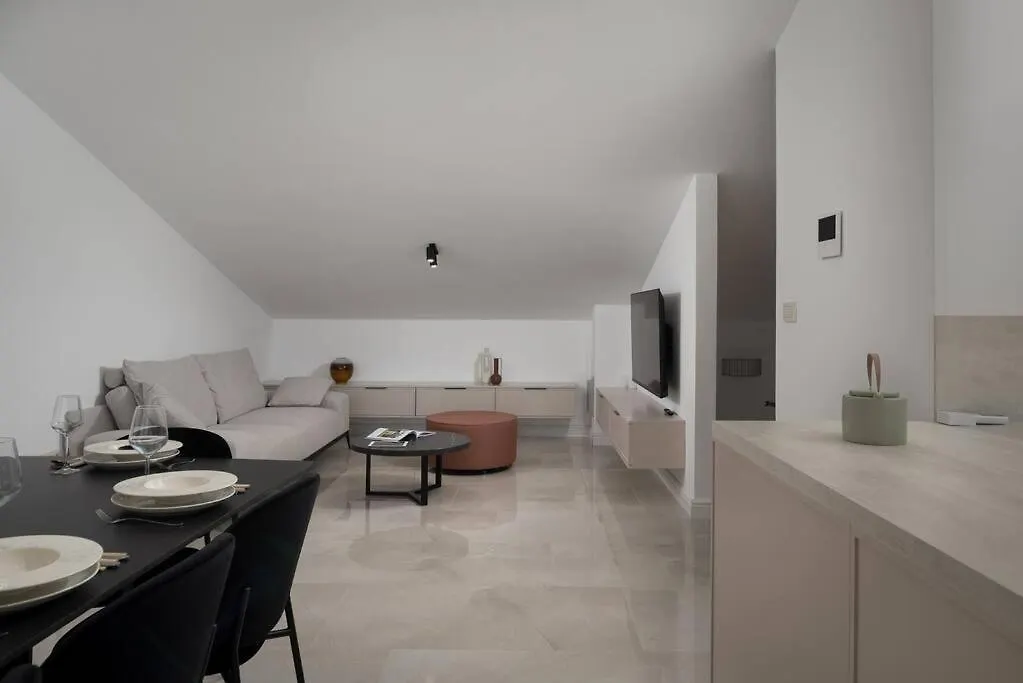New ! Villa Bellatrix 2 - Heated Pool And Jacuzzi Vrsi